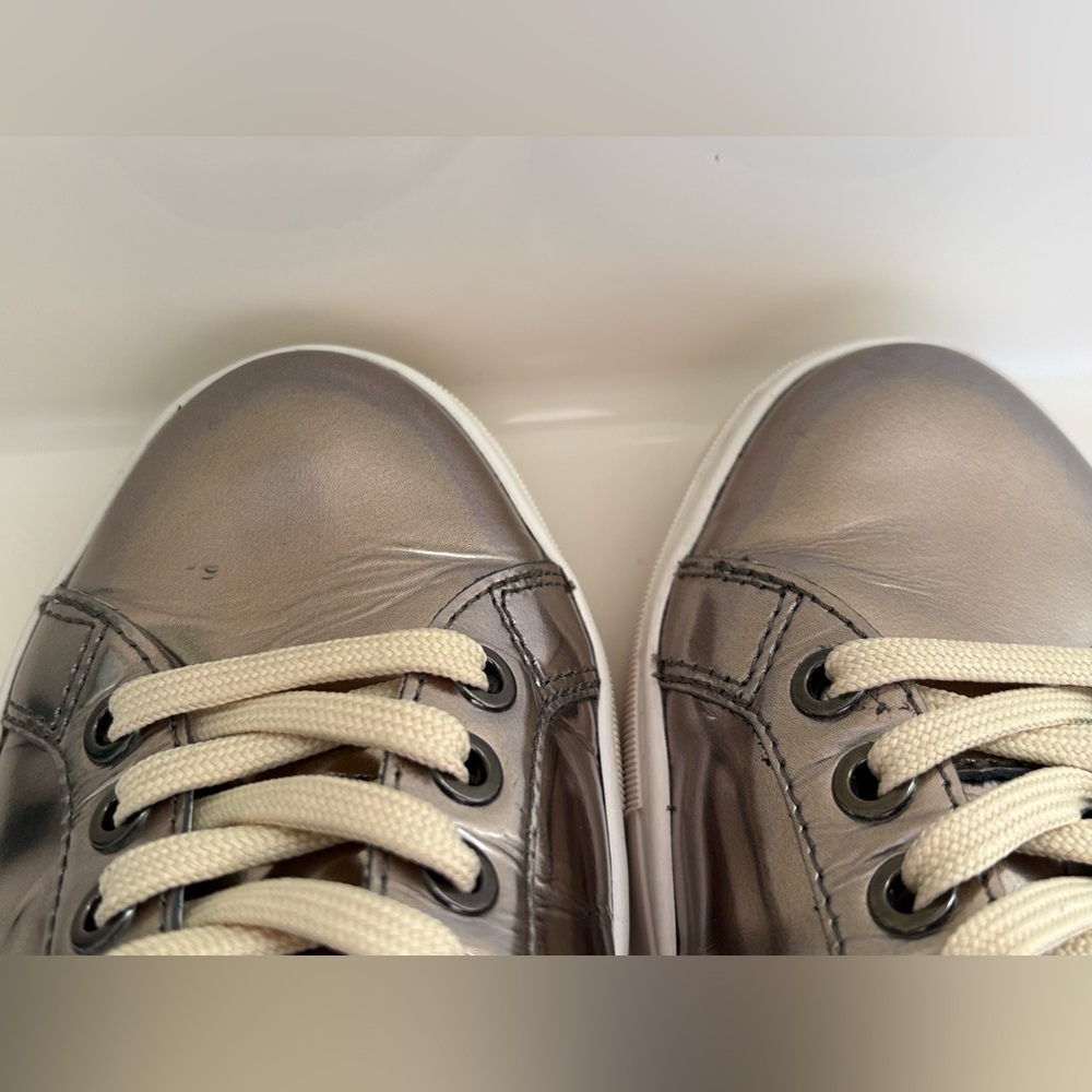 Karl Lagerfeld Metallic Silver Lace Up Sneakers with Icon Patch in size 8! - Picture 13 of 15